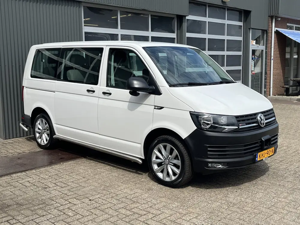 Volkswagen Transporter Kombi 2.0 TDI 4 motion DSG Airco Crui uit 2019