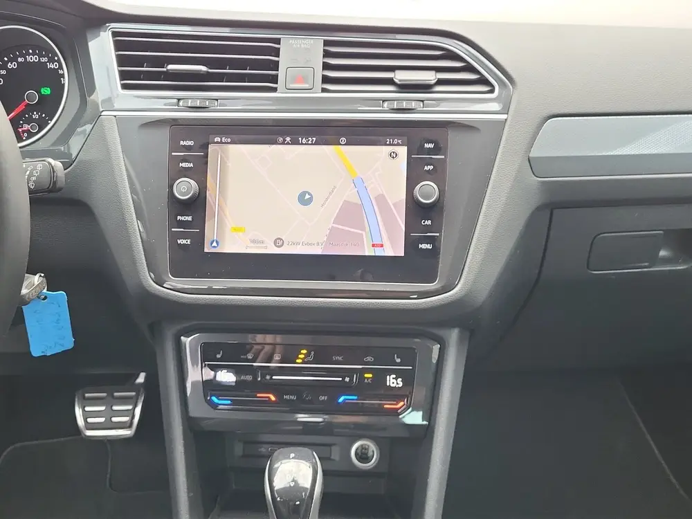Volkswagen Tiguan 1.5 TSI Life Business uit 2022, foto 16