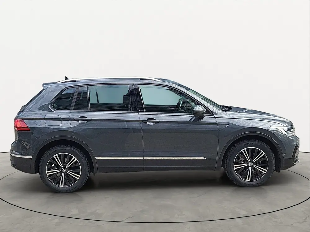 Volkswagen Tiguan 1.5 TSI Life Business uit 2022, foto 8