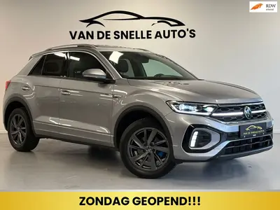 Volkswagen T-Roc 1.5 TSI Sport Business 3X R-Line PANO/IQ-LI uit 2022