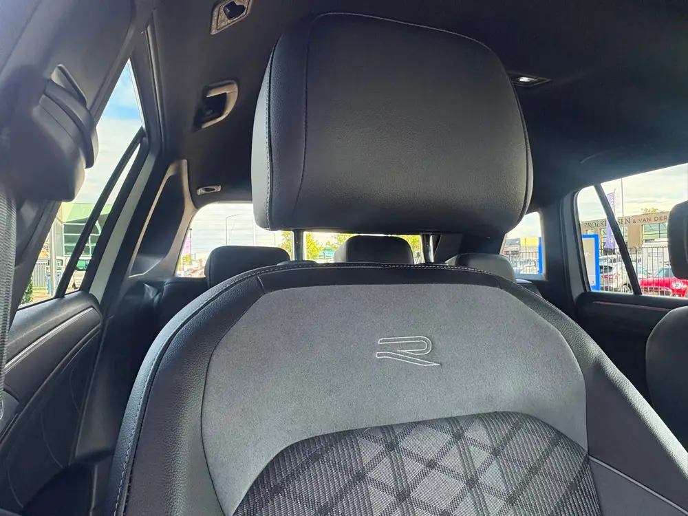 Volkswagen Tiguan 1.4 TSI eHybrid R-Line Business+ 245pk Tre uit 2022, foto 13