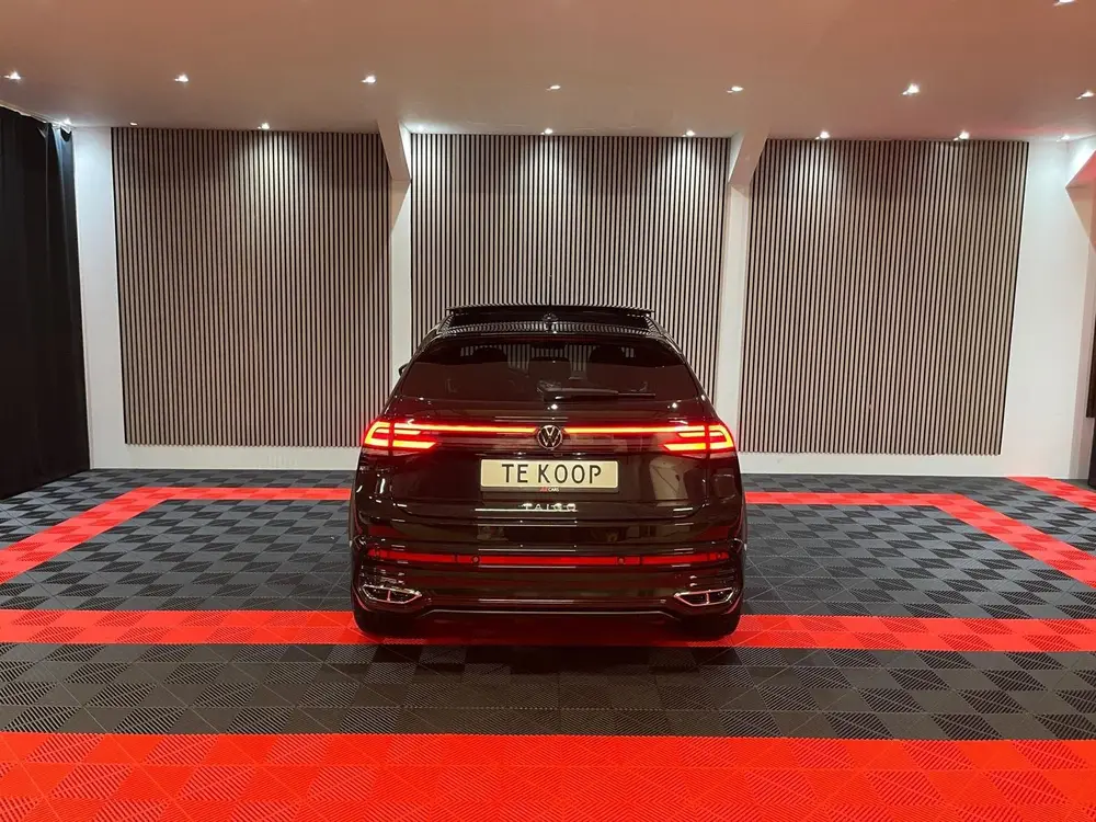 Volkswagen Taigo 1.5 TSI R-Line R-Line Business+ | Panodak | uit 2022, foto 15