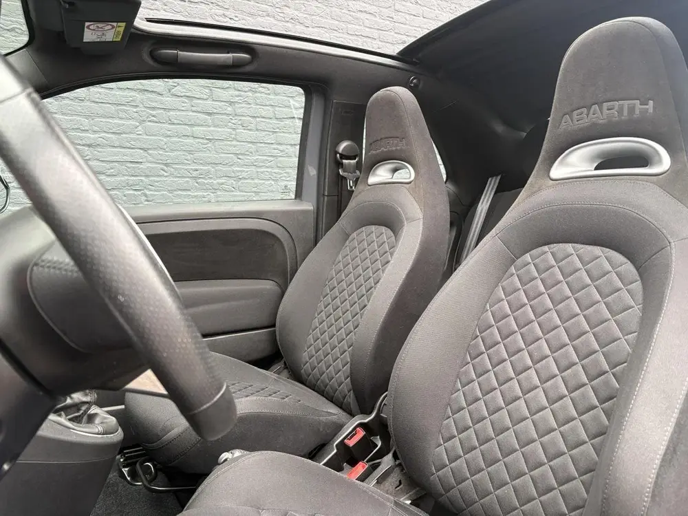 Abarth 595C 1.4 T-Jet 145pk | Summer Deals | Cabrio | Carpla uit 2021, foto 11