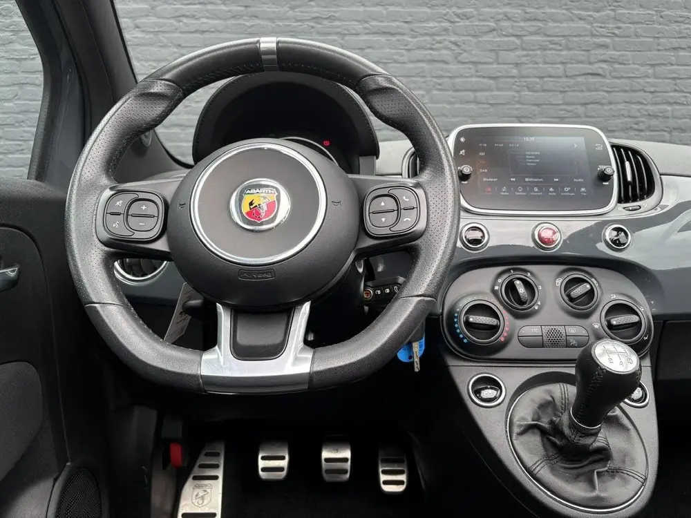 Abarth 595C 1.4 T-Jet 145pk | Summer Deals | Cabrio | Carpla uit 2021, foto 17