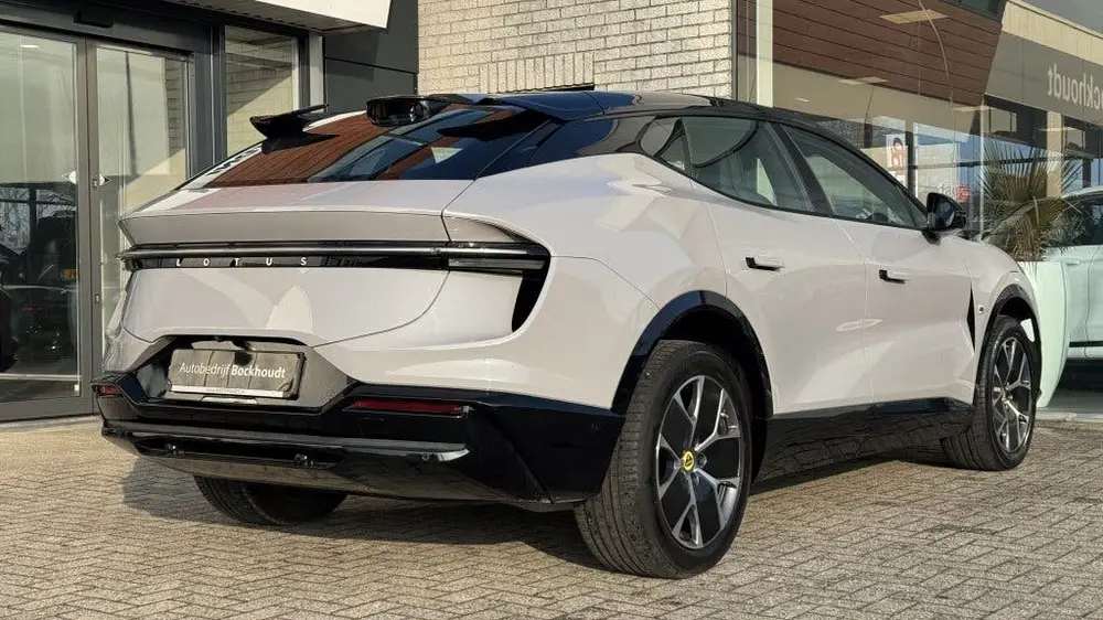 Lotus Eletre EDS 450 4WD | KEF Audio | HUD | 360 Camera uit 2024, foto 8