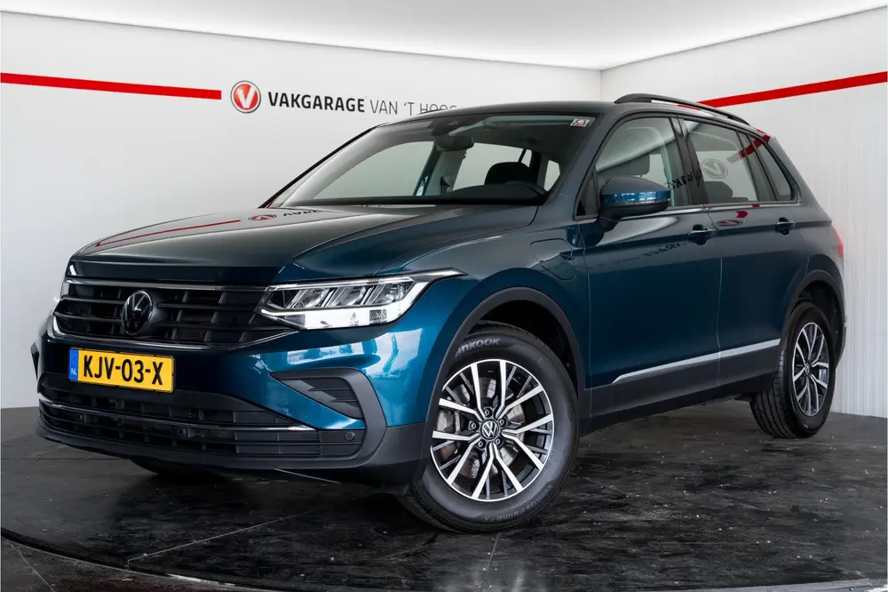 Volkswagen Tiguan 1.4 TSI eHybrid (bj 2022, automaat) uit 2022, foto 2