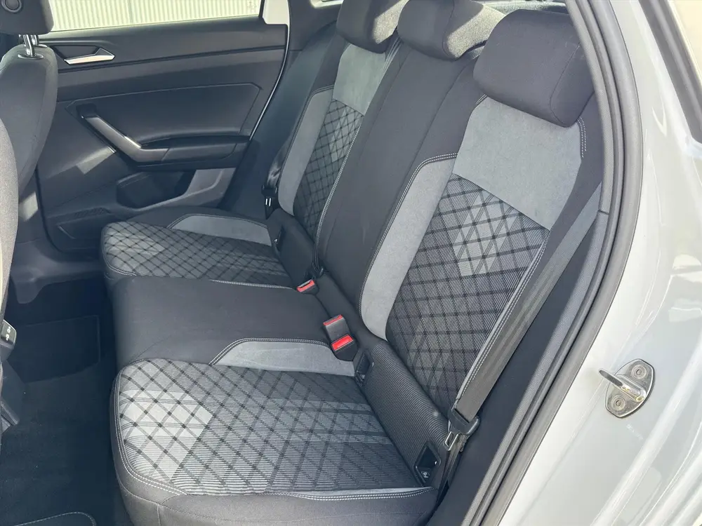 Volkswagen Taigo 1.0 TSI 110pk DSG-7 R-Line Business+ | Keyl uit 2022, foto 9