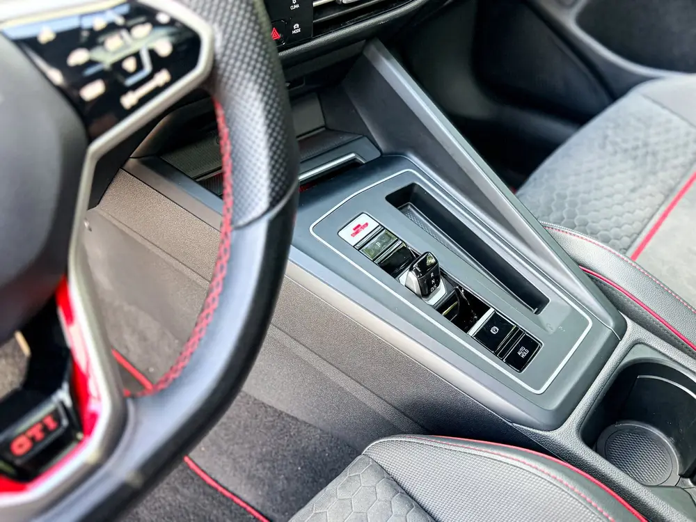 Volkswagen Golf 8 GTI Clubsport 300PK | DOWNPIPE | PANO | IQ uit 2021, foto 13