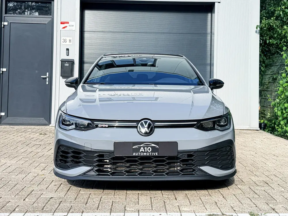 Volkswagen Golf 8 GTI Clubsport 300PK | DOWNPIPE | PANO | IQ uit 2021, foto 2