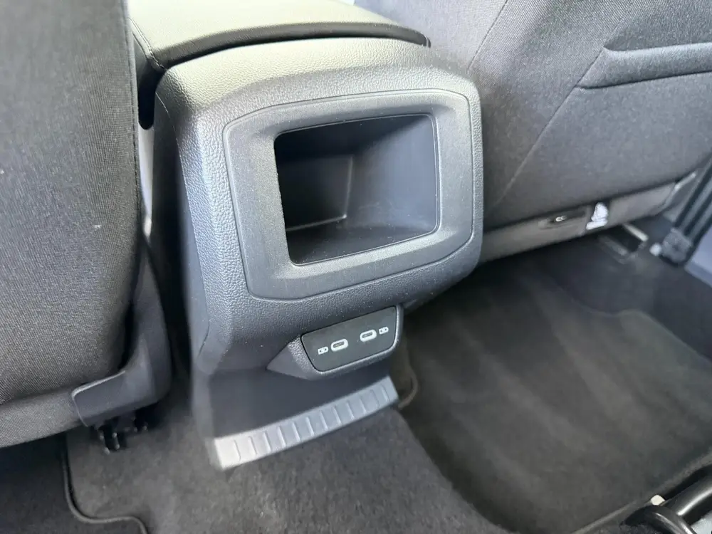 Volkswagen T-Cross 1.0 TSI Style | Camera | Climate Control uit 2022, foto 14