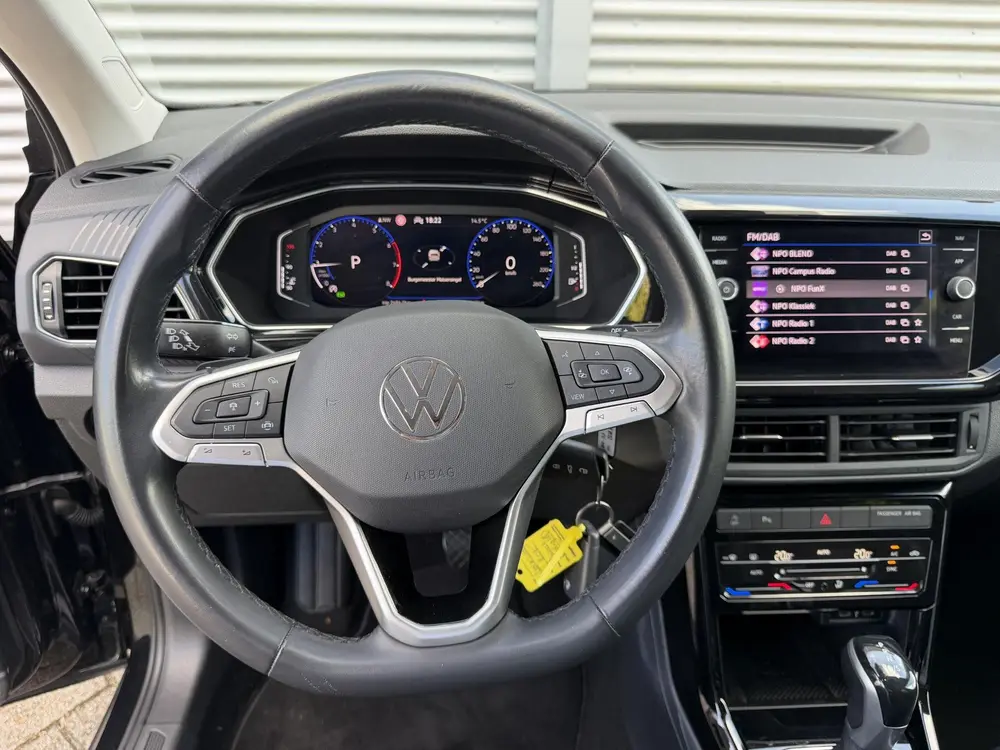 Volkswagen T-Cross 1.0 TSI Style | Camera | Climate Control uit 2022, foto 15