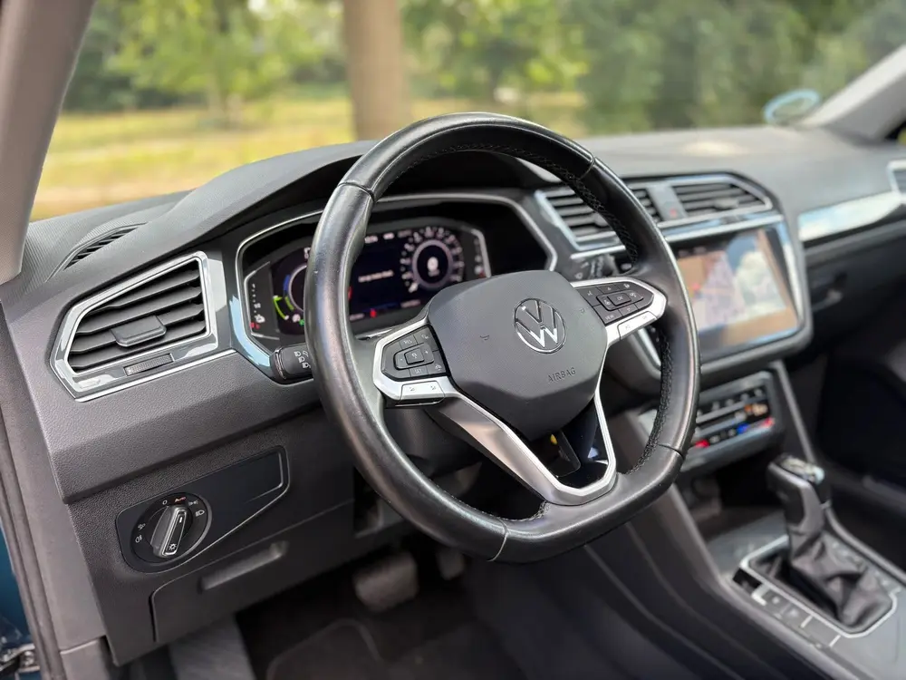 Volkswagen Tiguan Elegance 1.4 TSI eHybrid 245 pk - Panorama uit 2021, foto 11