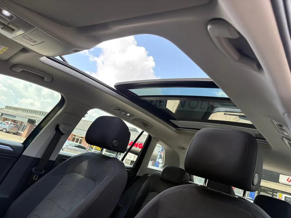 Volkswagen Tiguan Elegance 1.4 TSI eHybrid 245 pk - Panorama uit 2021, foto 15