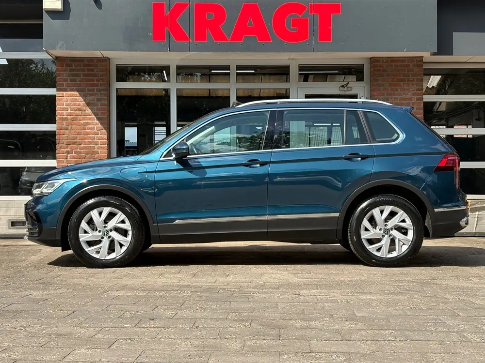 Volkswagen Tiguan Elegance 1.4 TSI eHybrid 245 pk - Panorama uit 2021, foto 2