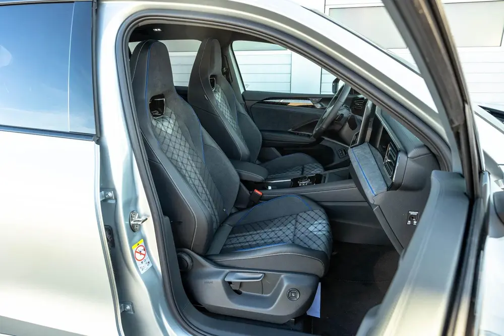 Volkswagen Tiguan 1.5 204pk eHybrid R-Line Edition | Assiste uit 2026, foto 18