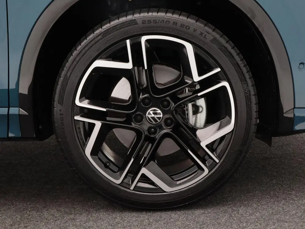 Volkswagen Tiguan 1.5 eHybrid 272 Pk Automaat R-Line | Trekh uit 2024, foto 15