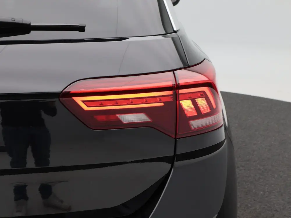 Volkswagen T-Roc 1.5 TSi R-Line Business+ 150 Pk Automaat | uit 2022, foto 13