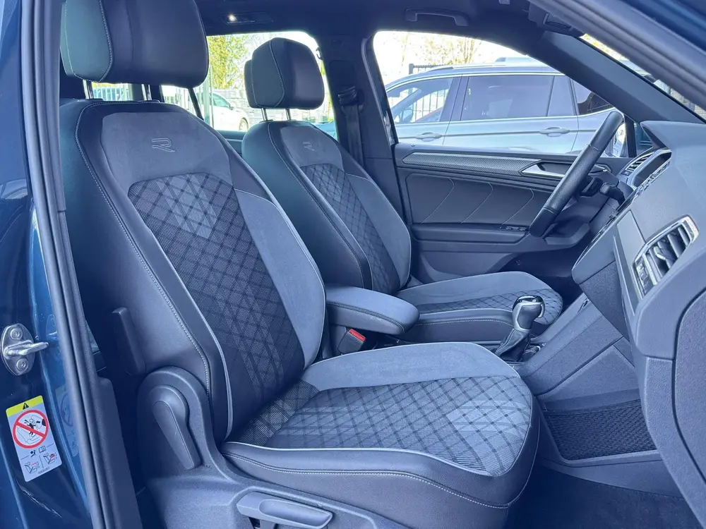 Volkswagen Tiguan 1.5 TSI R-LINE BUSINESS+ I AUTOMAAT I TREK uit 2022, foto 10