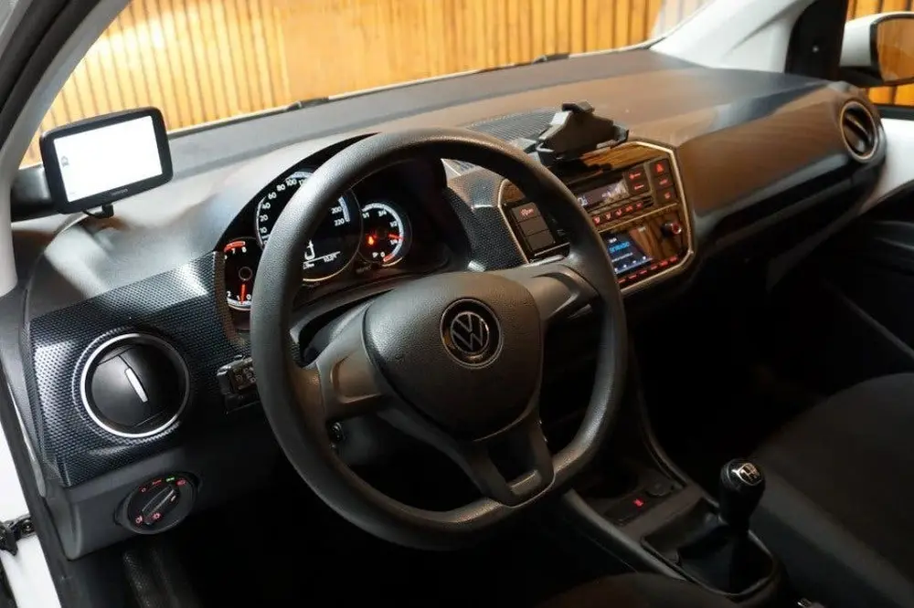 Volkswagen UP 1.0 5 Drs Clima Camera Achter uit 2021, foto 13