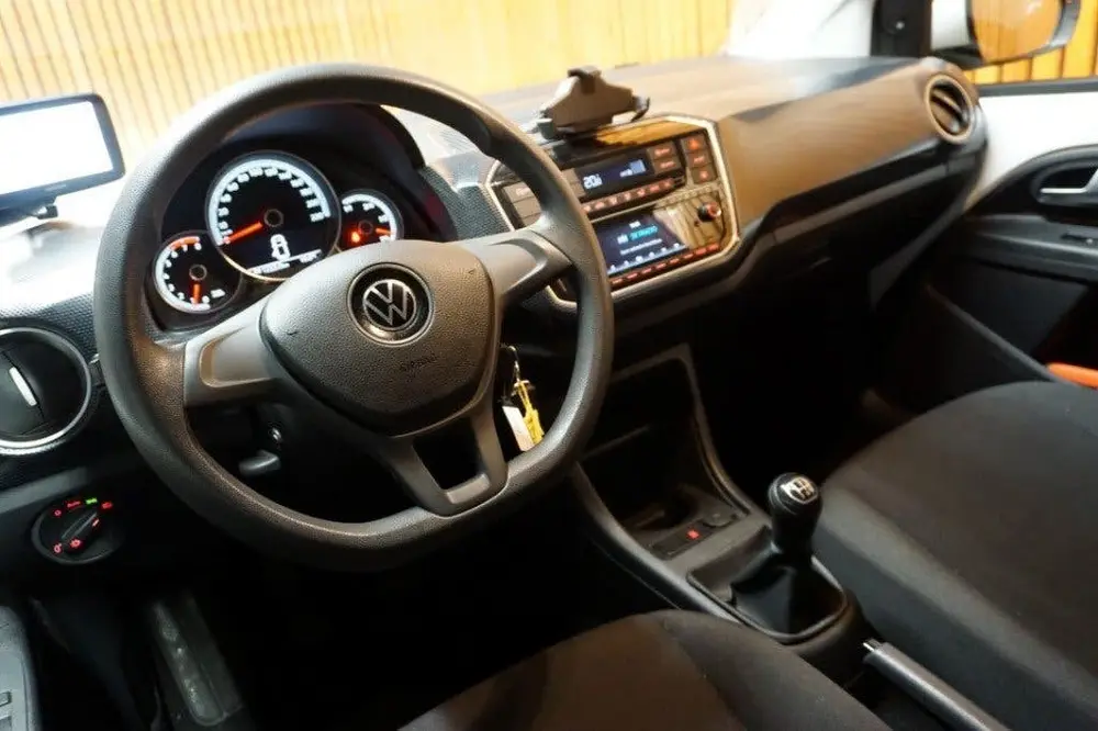 Volkswagen UP 1.0 5 Drs Clima Camera Achter uit 2021, foto 19