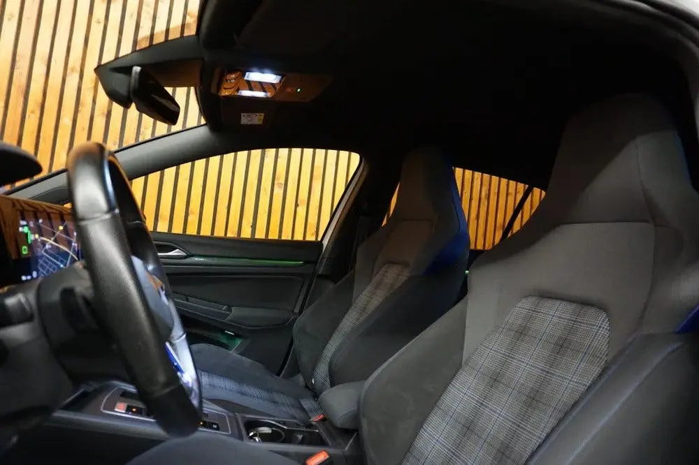 Volkswagen GOLF 1.4 EHYBRID GTE uit 2021, foto 16