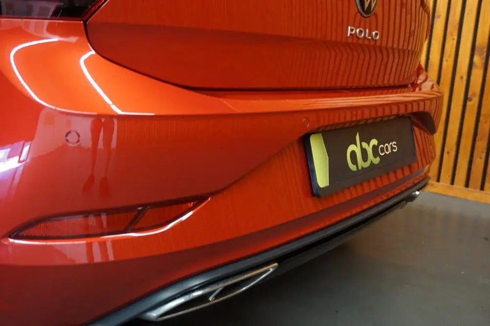 Volkswagen POLO 1.0 TSI R-LINE APPLE CARPLAY CLIMA SFEERVERL uit 2021, foto 8