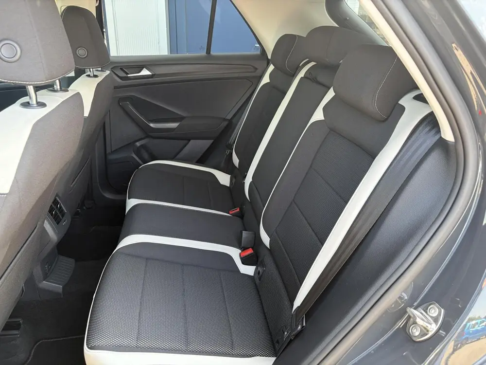 Volkswagen T-Roc 1.5 TSI Sport afneembare trekhaak uit 2019, foto 4
