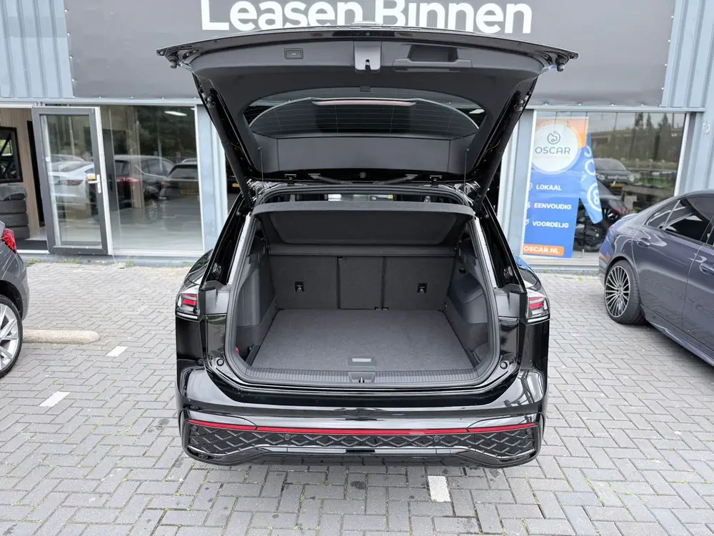 Volkswagen Tiguan 1.5 eTSI R-Line Edition Pano|Head Up|Keyle uit 2025, foto 10