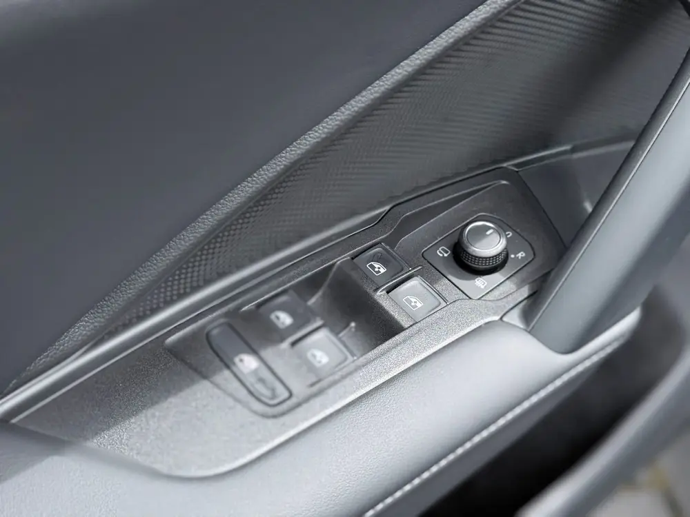 Volkswagen Tiguan 1.5 eTSI R-Line Edition Pano|Head Up|Keyle uit 2025, foto 15