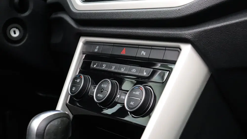 Volkswagen T-Roc Cabrio 1.5 TSI Style | DSG | Navigatie | PD uit 2020, foto 9