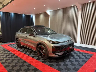 Volkswagen T-Roc 1.5 eTsi Limited Edition DSG R-Line Blackst uit 2026