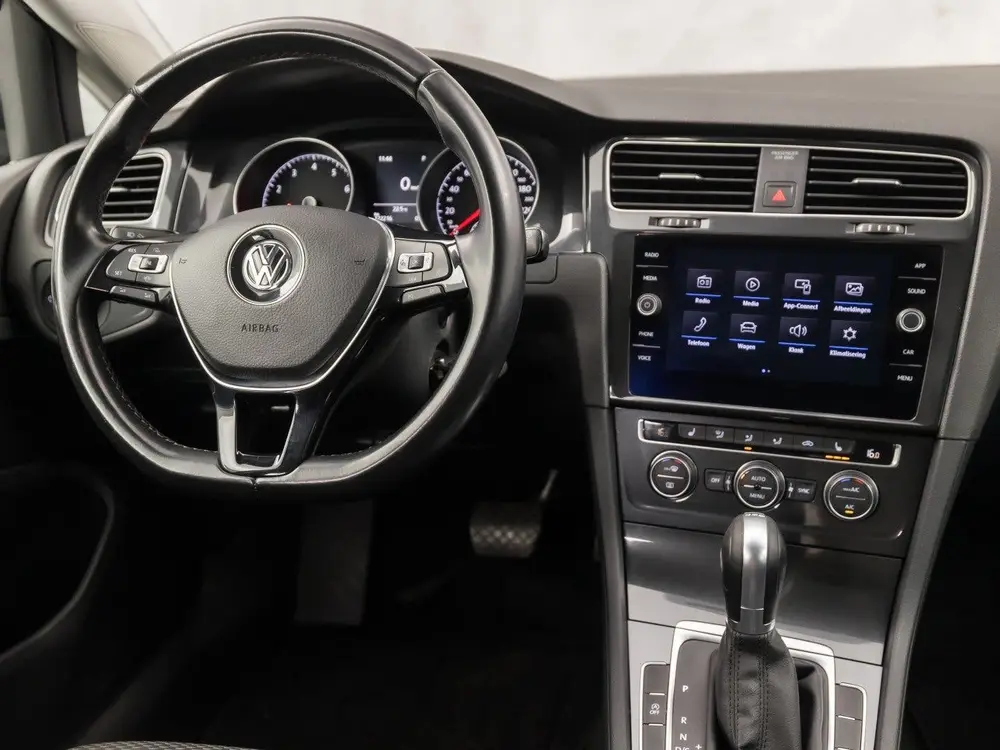 Volkswagen Golf 1.0 TSI Sportline Automaat (APPLE CARPLAY, G uit 2019, foto 7