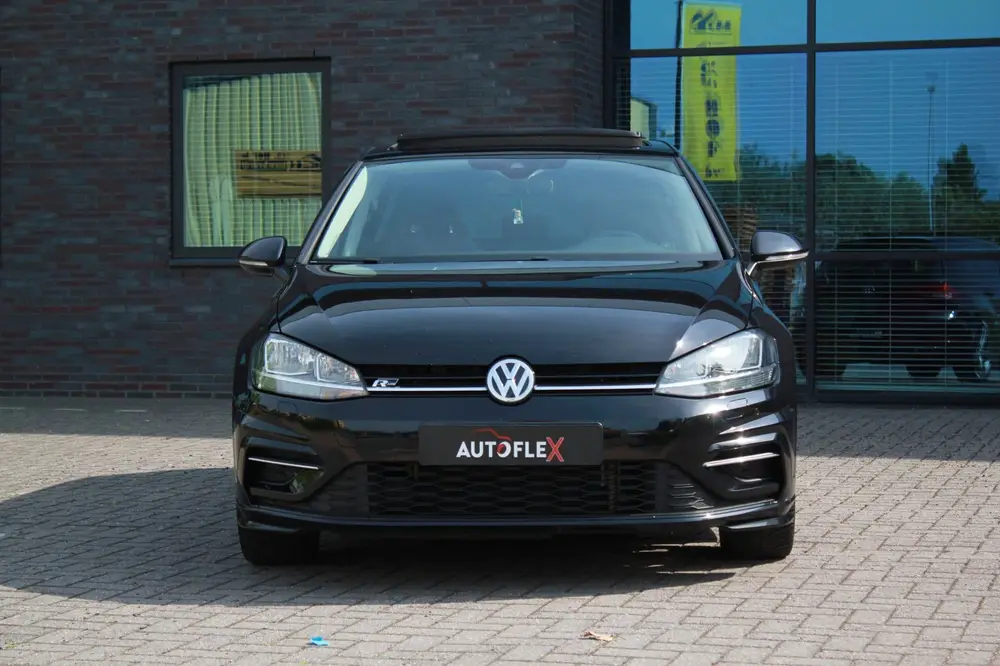 Volkswagen GOLF 1.5 TSI Highline uit 2019, foto 2