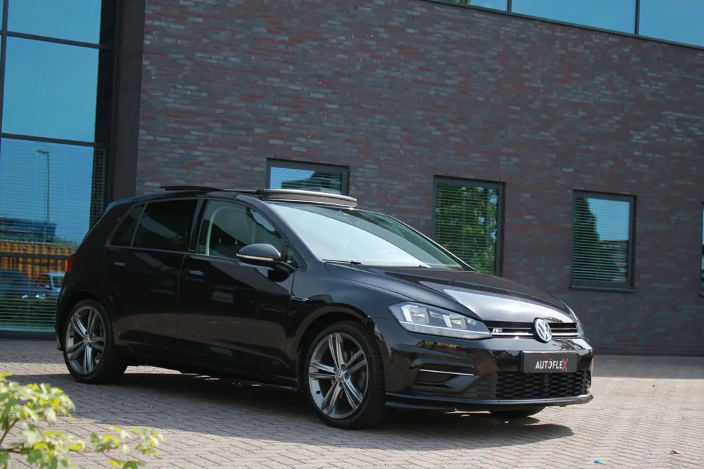 Volkswagen GOLF 1.5 TSI Highline uit 2019, foto 4
