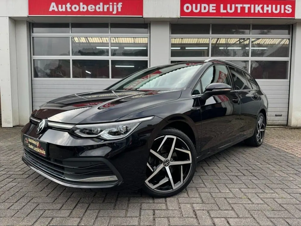 Volkswagen GOLF Variant 1.5 eTSI ACT DSG Style Camera ACC IQ uit 2021