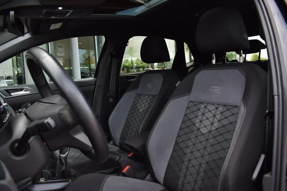 Volkswagen Polo 1.0 TSI R-Line Business | Pano | IQ | Beats uit 2023, foto 5