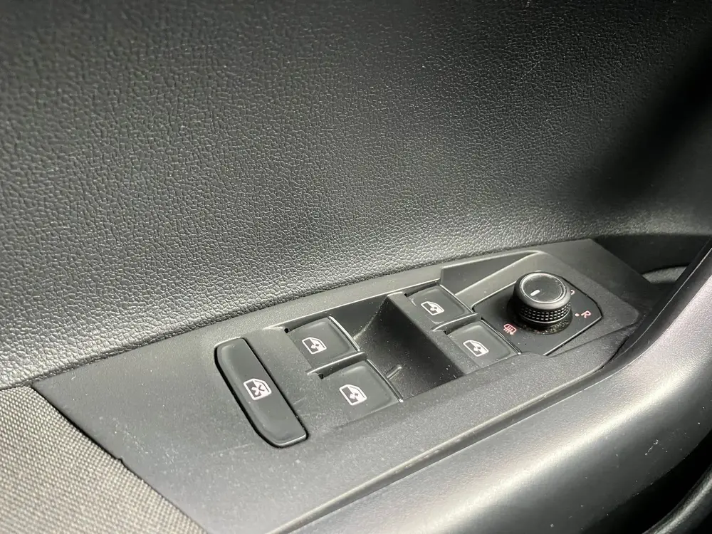 Volkswagen Polo 1.0 TSI Highline PANORAMA DAK/ CARPLAY/ XENO uit 2019, foto 11