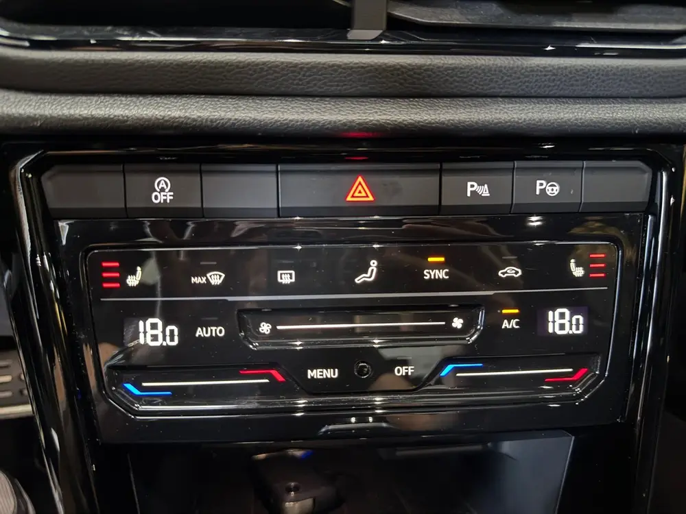 Volkswagen T-Roc 2.0 TSI 4Motion R-Line Business*Pano*Stoelm uit 2024, foto 18