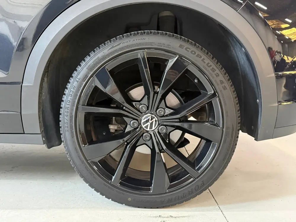 Volkswagen T-Roc 2.0 TSI 4Motion R-Line Business*Pano*Stoelm uit 2024, foto 2