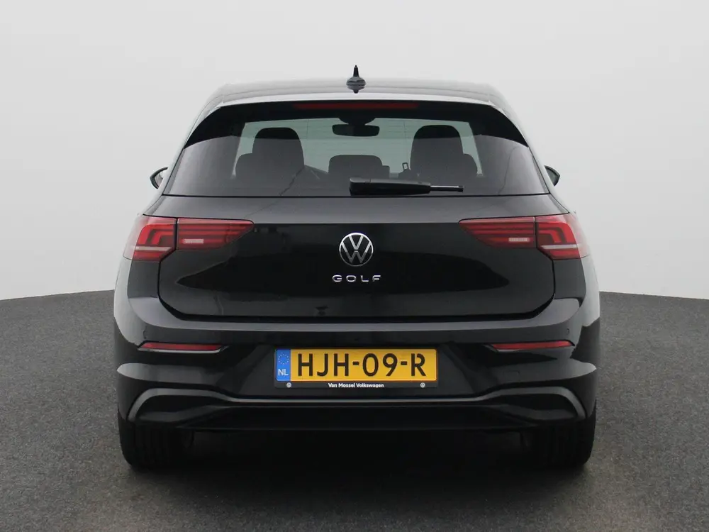 Volkswagen Golf 1.5 eHybrid Life Edition | Automaat | Naviga uit 2025, foto 5
