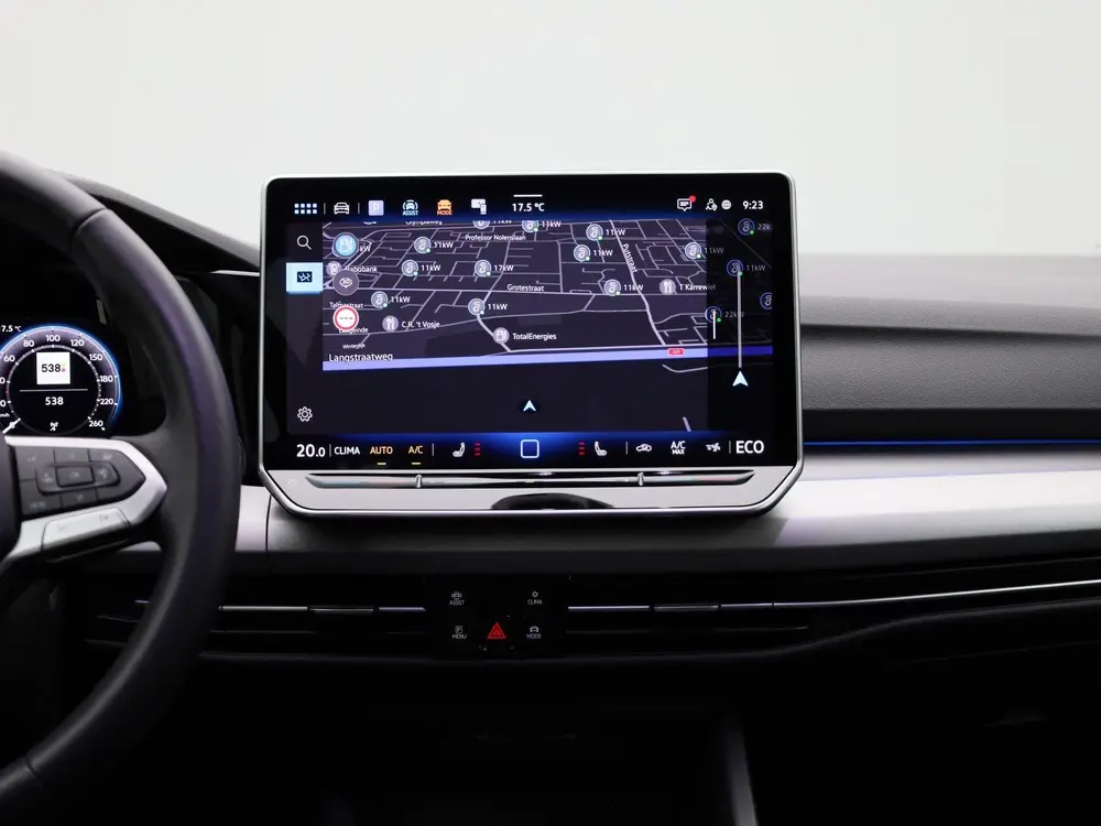 Volkswagen Golf 1.5 eHybrid Life Edition | Automaat | Naviga uit 2025, foto 9