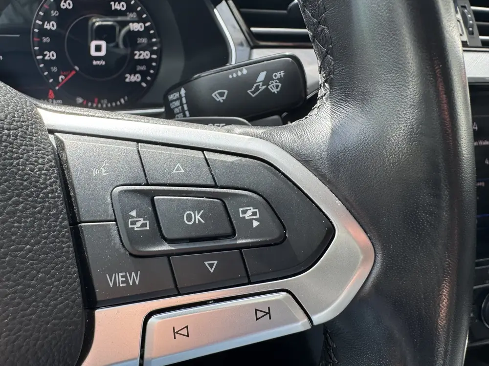 Volkswagen Passat 1.5 TSI Business ACC/CARPLAY/CAMERA uit 2020, foto 14
