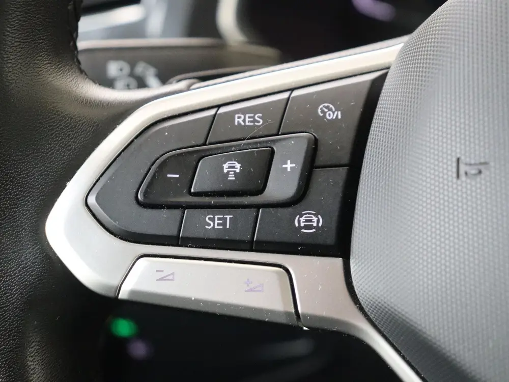 Volkswagen Tiguan 1.4 TSI eHybrid Life Navigatie | Parkeerca uit 2023, foto 13