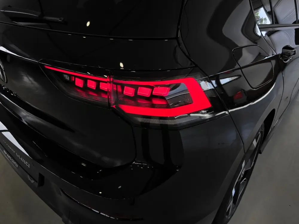 Volkswagen Golf 1.5 eTSI R-Line Edition |Black Style|Matrix| uit 2026, foto 8
