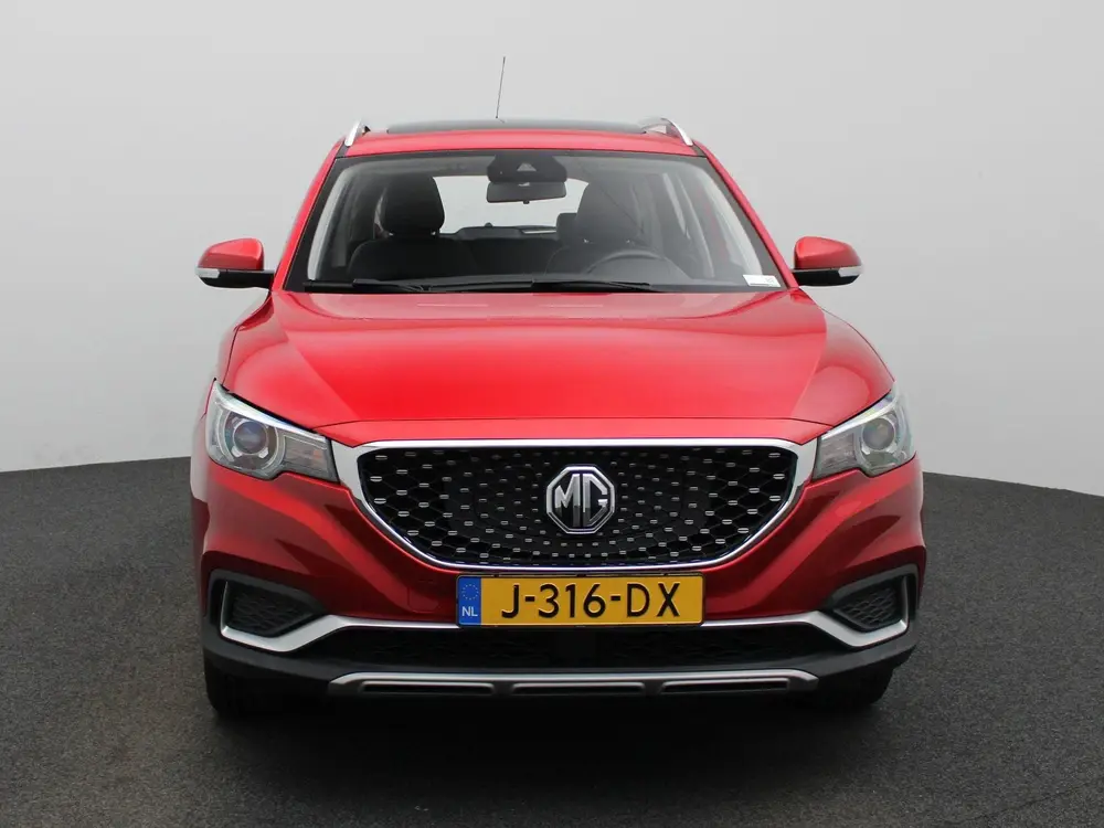 MG ZS EV Luxury 45 kWh | Automaat | Panoramadak | Leder | uit 2020, foto 4