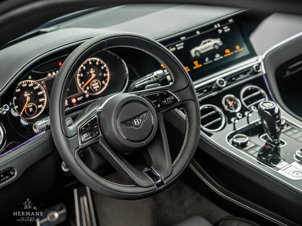 Bentley Continental 4.0 V8 / Massage / Adaptive / Perfect uit 2021, foto 15