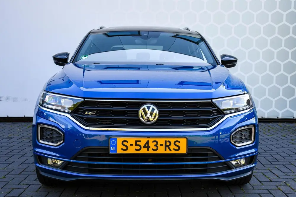 Volkswagen T-Roc 1.5 TSI Sport Business 3X R-line Pano Virtu uit 2019, foto 2