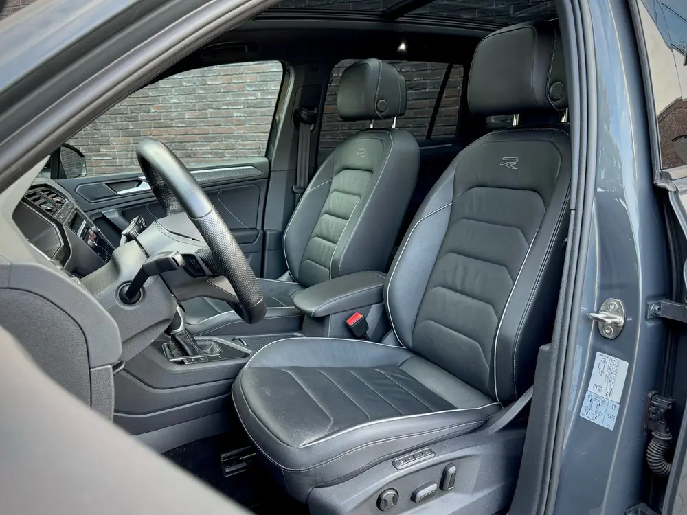 Volkswagen Tiguan R-line BLACK STYLE | E-HYBRID | 245PK | PA uit 2023, foto 12