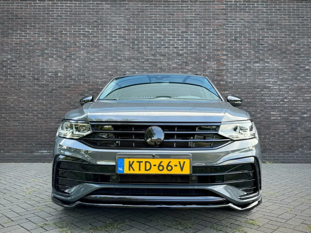 Volkswagen Tiguan R-line BLACK STYLE | E-HYBRID | 245PK | PA uit 2023, foto 15