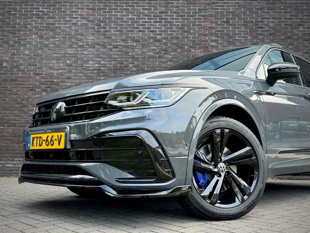 Volkswagen Tiguan R-line BLACK STYLE | E-HYBRID | 245PK | PA uit 2023, foto 17